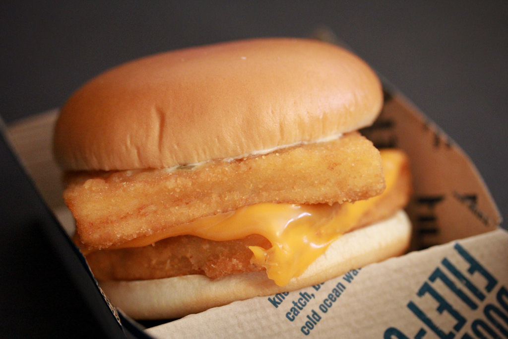 McDONALD'S, ������ ������� "FILET-O-FISH" (��� ����� ������)